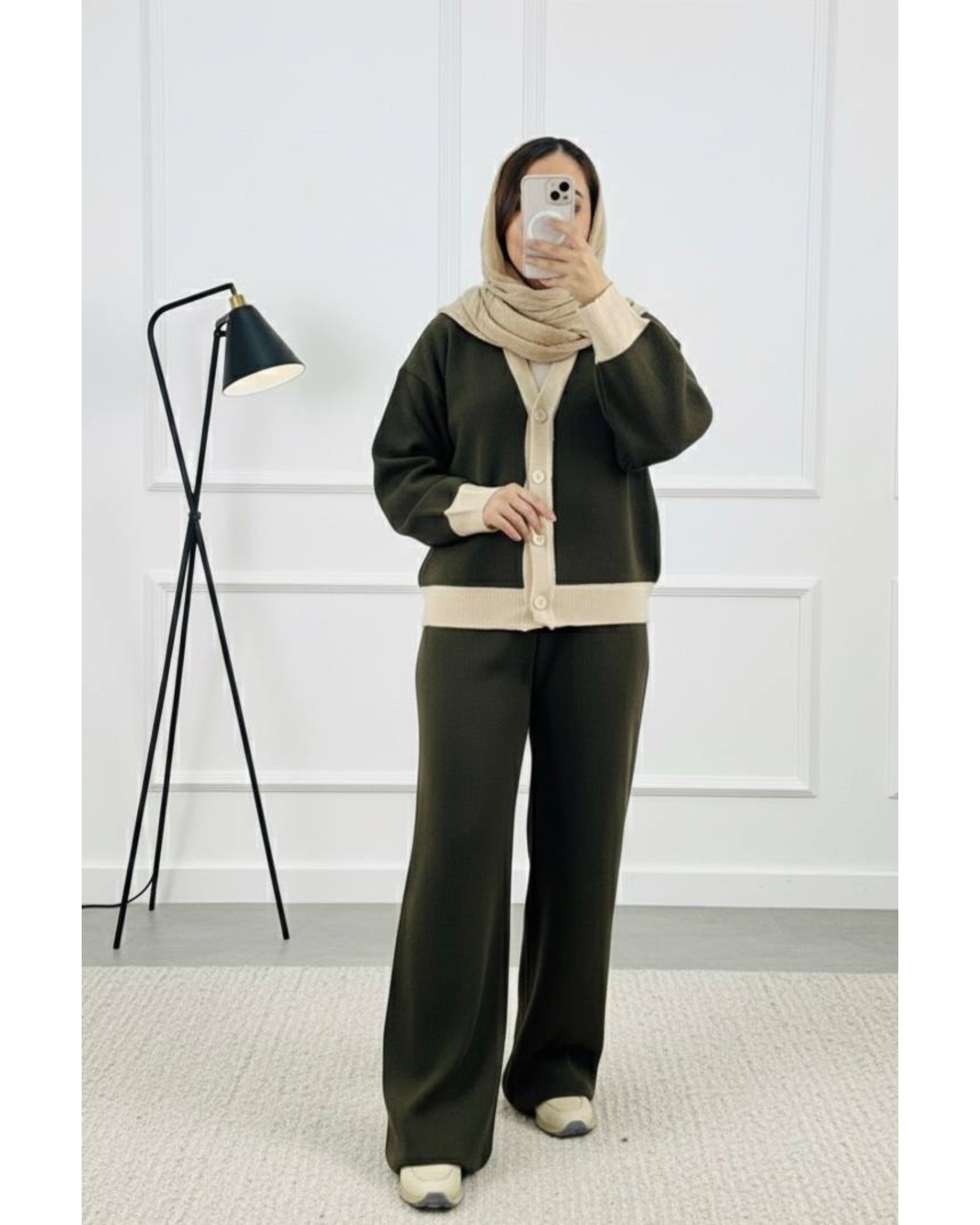 ست ۳ تکه کاردیگن و تاپ و شلوار بافت  کد ۱۲۱