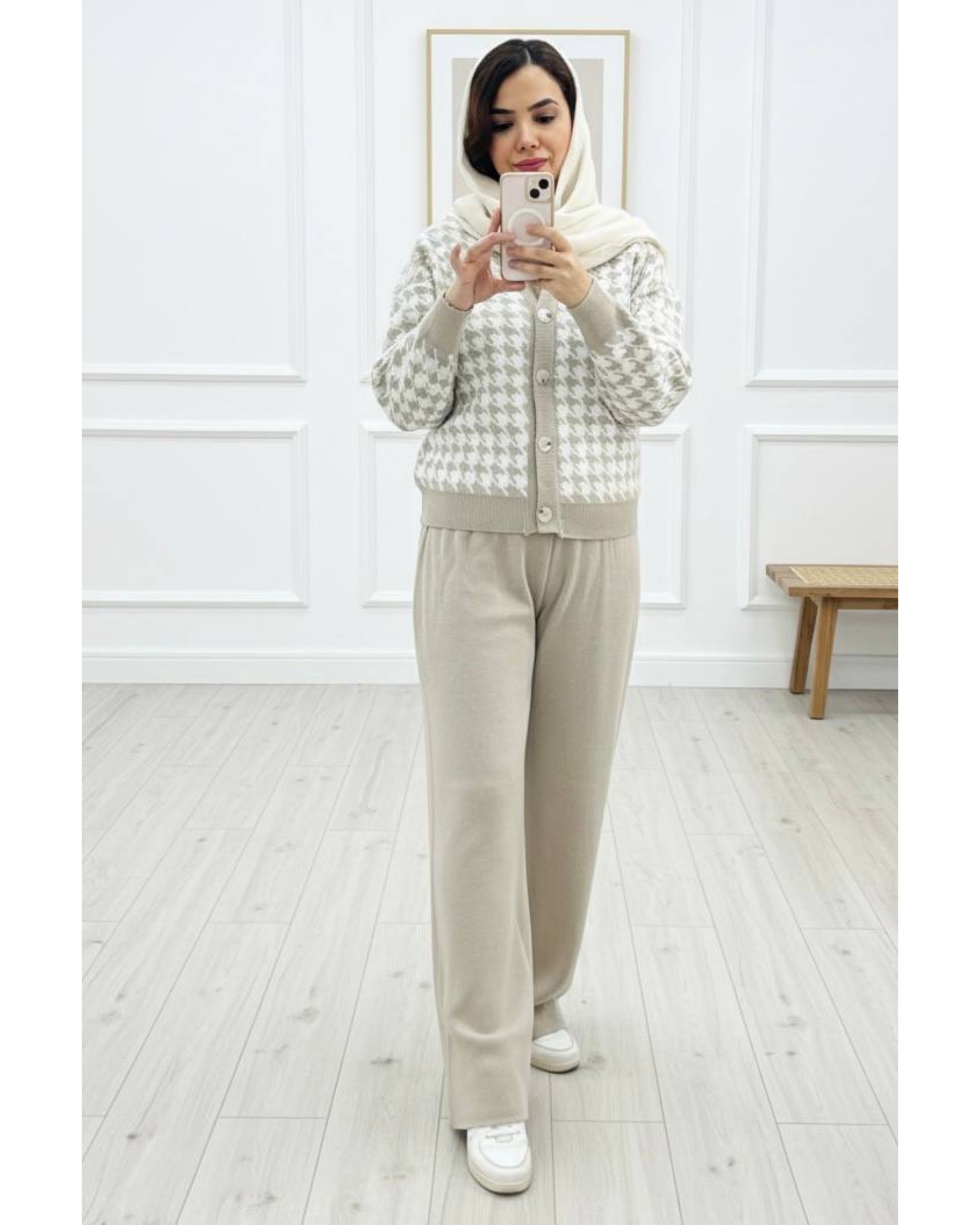 ست ۳ تکه کاردیگن و تاپ و شلوار بافت کد ۱۰۶