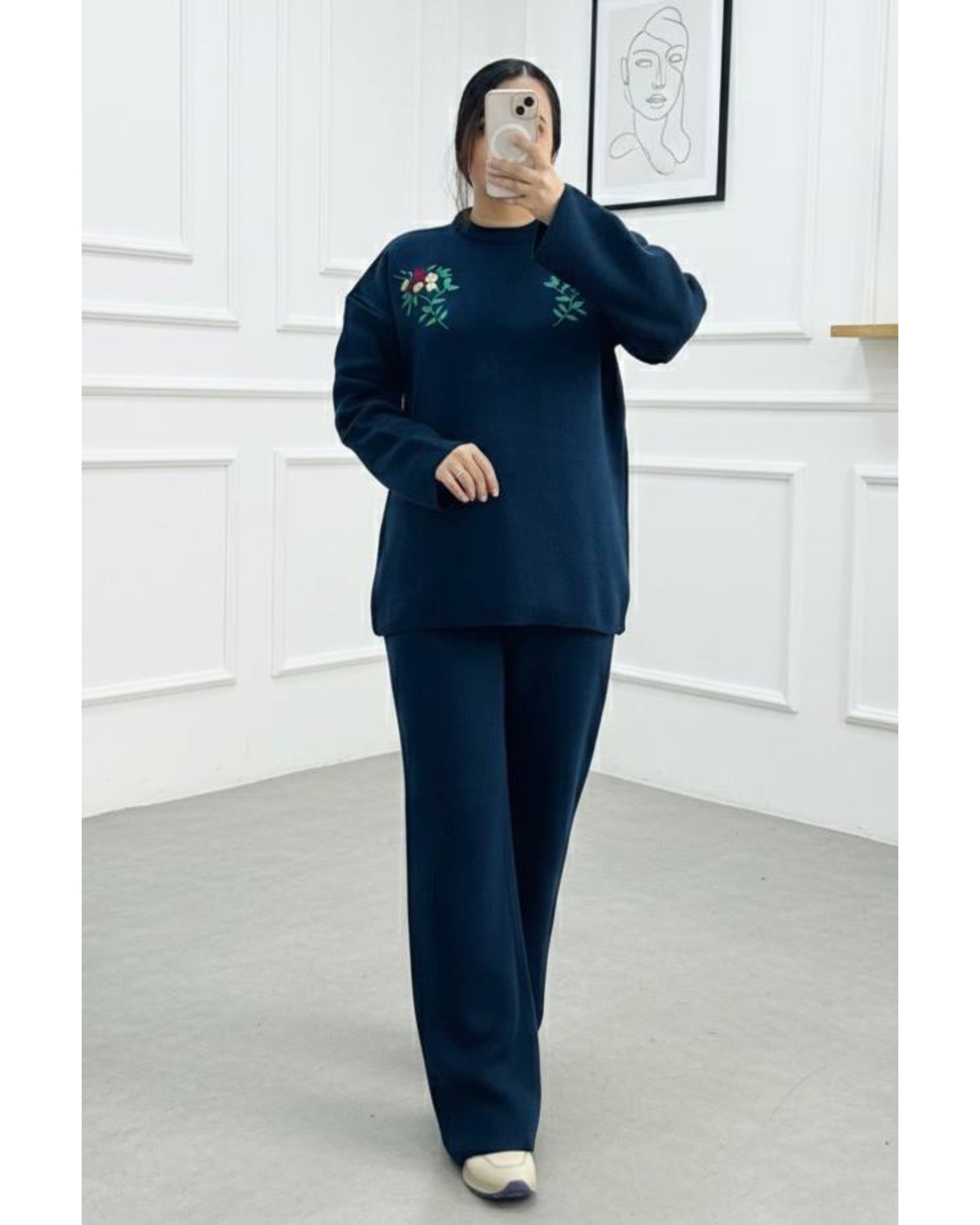 ست بلوز و شلوار بافت مدل گلدوزی کد ۱۲۴